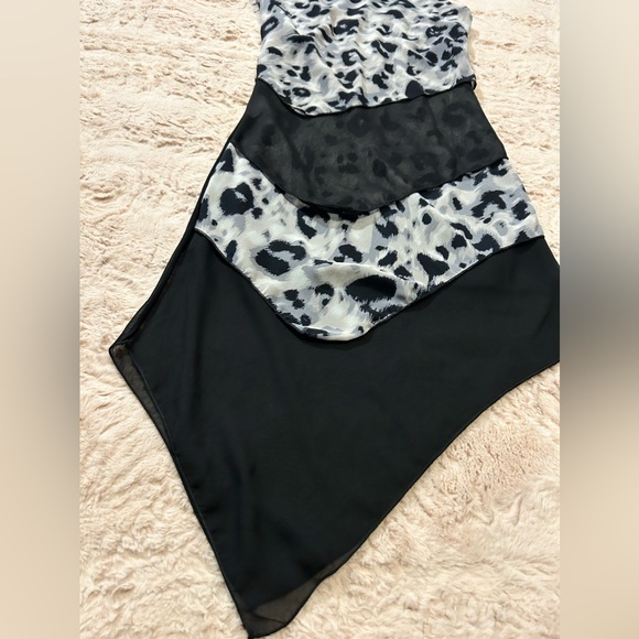 Size small dress - Picture 8 of 9